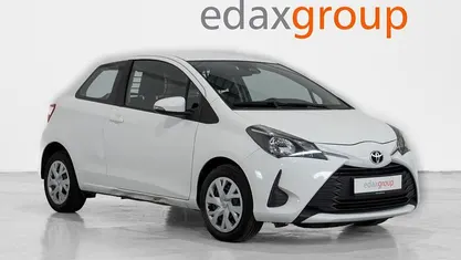 Usado Toyota Yaris 90 HP (66 kW) 2018
