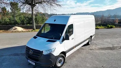 Usado Mercedes Sprinter 150 HP (110 kW) 2021 Branco Van