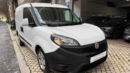 Usado 2022 Fiat Doblò Monovolume | € 12.800 (Bom preço)