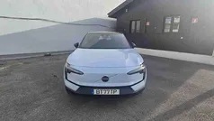 Cinzento Usado 2024 Volvo EX30 Plus SUV | € 38.990 (Preço justo)