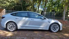 Branco Usado 2022 Tesla Model 3 Sedan | € 27.490 (Preço justo)