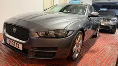 Cinza Usado 2017 Jaguar XE Portfolio Sedan | € 15.900 (Super Preço)