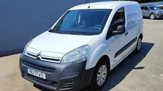Branco Usado 2018 Citroën Berlingo Monovolume | € 11.750 (Preço justo)