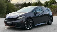 Cinzento Usado 2022 Cupra Born Citadino | € 24.950 (Preço justo)