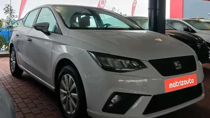 Branco Usado 2024 Seat Ibiza | € 16.999 (Preço justo)