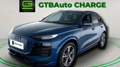 Azul Usado 2025 Audi Q6 e-tron SUV | € 74.499