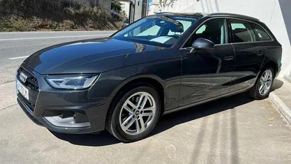 Usado Audi A4 S-Line 136 HP (100 kW) 2022 Cinzento Carrinha