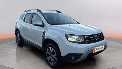 Usado Dacia Duster Journey 101 HP (74 kW) 2022 Branco SUV
