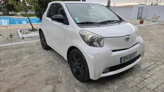 Toyota iQ