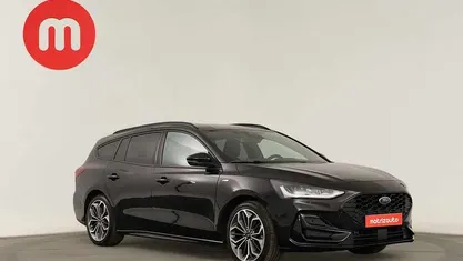 Preto Usado 2022 Ford Focus ST-Line X Carrinha | € 19.999 (Preço justo)