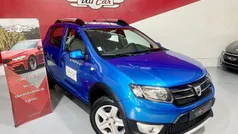 Azul Usado 2015 Dacia Sandero Stepway Citadino | € 9.999 (Preço justo)