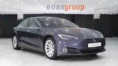 Cinzento Usado 2020 Tesla Model S Long Range Sedan | € 41.490 (Preço justo)