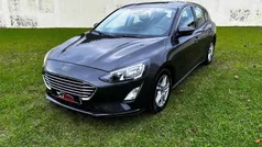 Cinzento Usado 2019 Ford Focus Trend+ | € 14.750 (Preço justo)