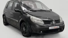 Preto Usado 2004 Renault Scénic II Monovolume | € 1.990 (Preço justo)