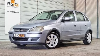 Usado Opel Corsa 70 HP (51 kW) 2004 Citadino