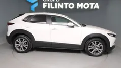 Branco Usado 2020 Mazda CX-30 Evolve SUV | € 19.990 (Preço justo)