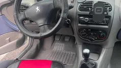 Cinzento Usado 2002 Peugeot 206 Carrinha | € 1.200 (Super Preço)