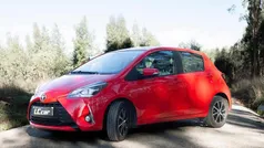 Vermelho Usado 2018 Toyota Yaris Citadino | € 13.850 (Preço justo)