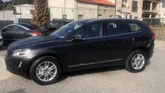Cinza Usado 2015 Volvo XC60 Summum SUV | € 18.999 (Preço justo)