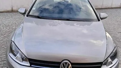 Cinzento Usado 2017 VW Golf VII Citadino | € 15.500 (Super Preço)