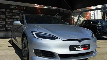 Usado Tesla Model S 235 kW (320 HP) 2017 Citadino