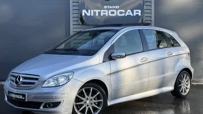 Usado Mercedes B200 140 HP (102 kW) 2006 Monovolume