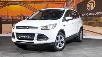 Usado 2016 Ford Kuga Trend SUV | € 14.900 (Preço justo)
