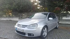 Cinzento Usado 2003 VW Golf IV Citadino | € 4.899 (Preço justo)
