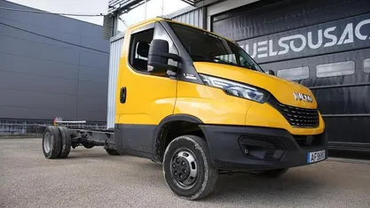 Usado Iveco Daily 180 HP (132 kW) 2021 Outra