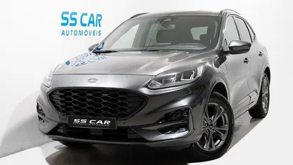 Usado Ford Kuga ST-Line 150 HP (110 kW) 2022 SUV
