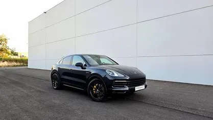 Azul Usado 2021 Porsche Cayenne SUV | € 89.900 (Preço justo)