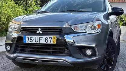 Usado Mitsubishi ASX 114 HP (83 kW) 2018 Cinzento SUV