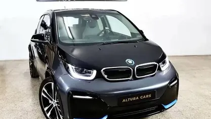 Usado BMW i3 135 kW (184 HP) 2022 Cinzento Citadino