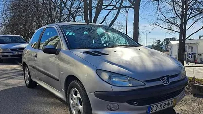 Usado Peugeot 206 60 HP (44 kW) 1999 Citadino