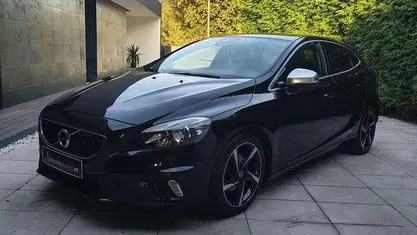 Usado Volvo V40 R-Design 115 HP (84 kW) 2015 Carrinha