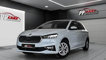 Usado Skoda Fabia 95 HP (69 kW) 2024 Branco Citadino