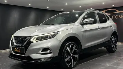 Cinza Usado 2017 Nissan Qashqai Black Edition SUV | € 22.900 (Preço justo)