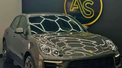 Cinzento Usado 2019 Porsche Macan SUV | € 44.999