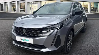 Cinzento Usado 2024 Peugeot 3008 Allure SUV | € 31.450 (Bom preço)