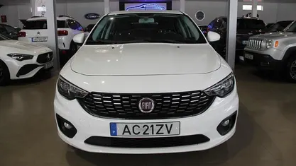 Usado 2020 Fiat Tipo | € 13.000 (Preço justo)