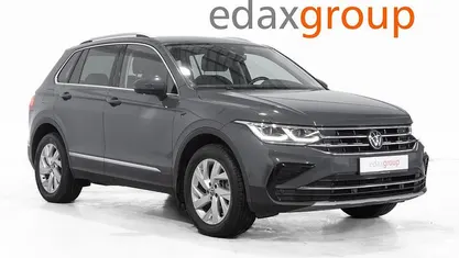 Preto Usado 2022 VW Tiguan Elegance SUV | € 30.190 (Preço justo)