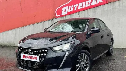 Usado 2021 Peugeot 208 Business-Line Citadino | € 13.950 (Bom preço)