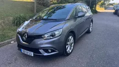 Cinzento Usado 2020 Renault Scénic IV Monovolume | € 17.500 (Bom preço)