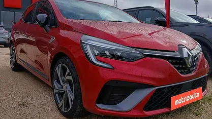 Vermelho Usado 2022 Renault Clio V | € 15.499 (Preço justo)