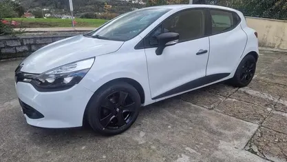 Usado Renault Clio IV 75 HP (55 kW) 2014 Citadino