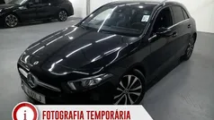 Preto Usado 2021 Mercedes A180 Style Citadino | € 26.990 (Preço justo)