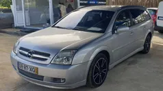 Cinzento Usado 2004 Opel Vectra Executive Carrinha | € 4.990 (Preço justo)