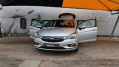Cinzento Usado 2017 Opel Astra Business Edition Carrinha | € 11.900 (Preço justo)