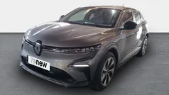 Usado 2022 Renault Mégane Evolution Sedan | € 27.900 (Preço justo)