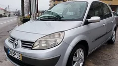 Cinza Usado 2006 Renault Scénic II Monovolume | € 2.699 (Preço justo)